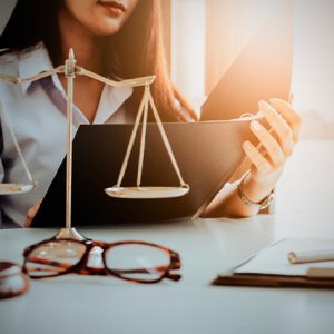 Por-qué-es-necesario-tener-una-buena-asesoría-jurídica-externa-en-nuestra-empresa
